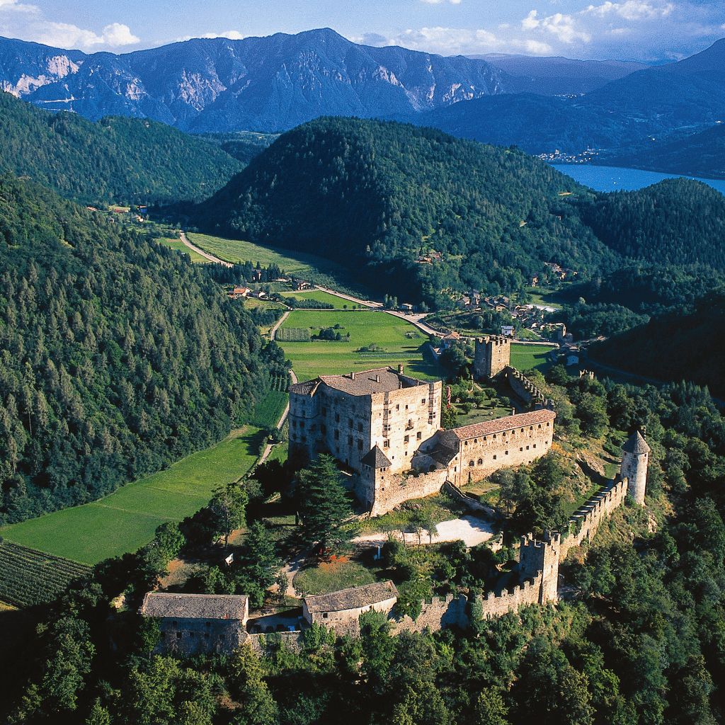 Blick über das Castel Pergine (c) Tappeiner (TVB Valsugana Lagorai)