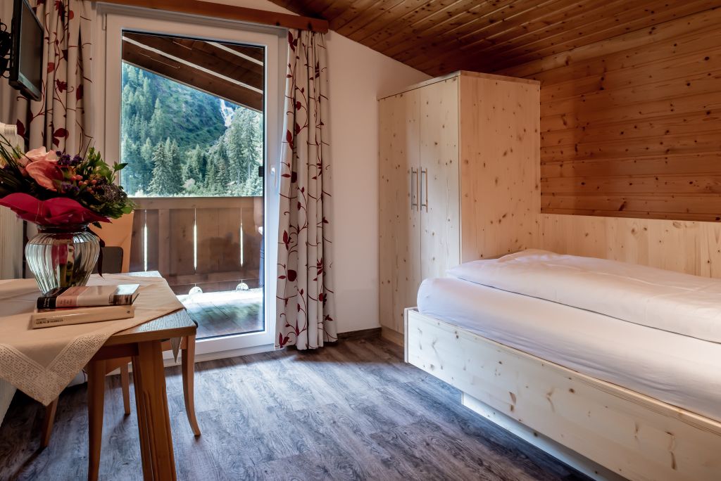 Einzelzimmer mit Balkon (Alpengasthof Zollwirt)