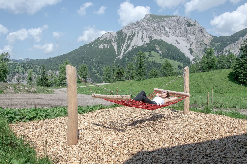 Einzigartiger Ausblick auf das Malbuner Bergpanorama (c) Liechtenstein Marketing (Gorfion Familotel Liechtenstein)