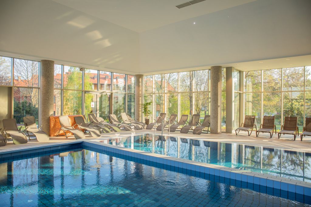 Indoor-Pool (Greenfield Hotel &amp; Spa)