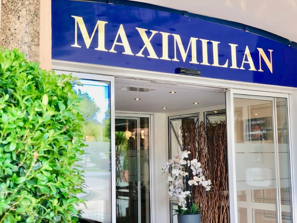 Maximilian Eingang (Hotel Maximilian)