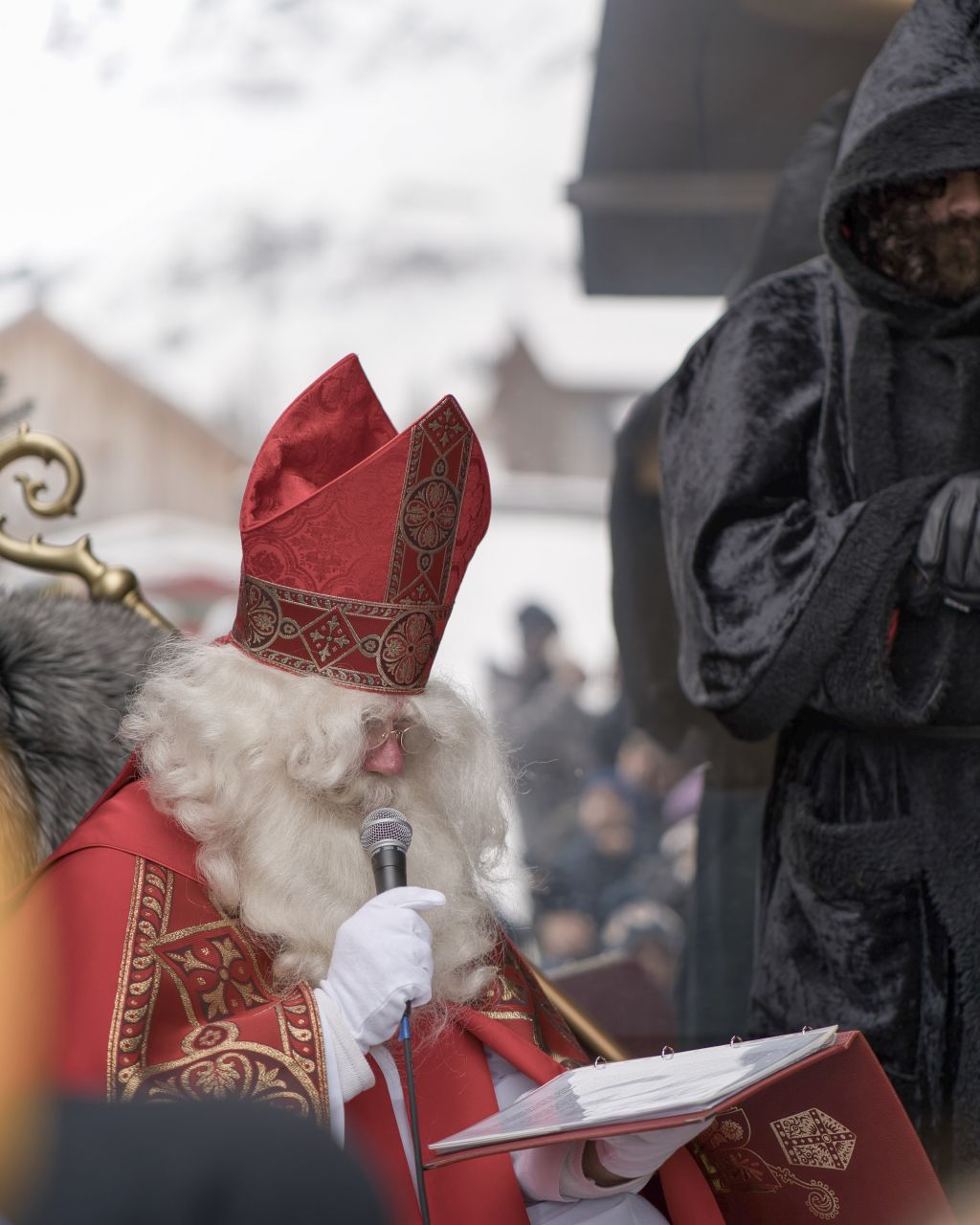 Nikolaus kommt zu Besuch (c) Mrs. und Mr. Fox (Gorfion Familotel Liechtenstein)