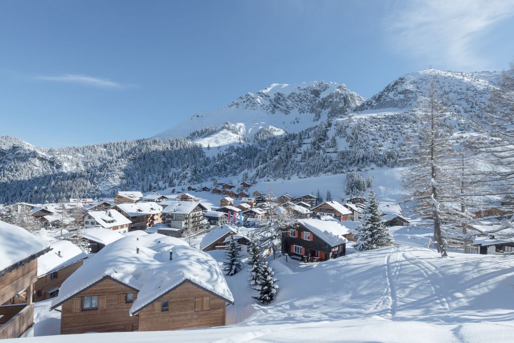 Ski-In und Ski-Out vor dem Gorfion (Gorfion Familotel Liechtenstein)