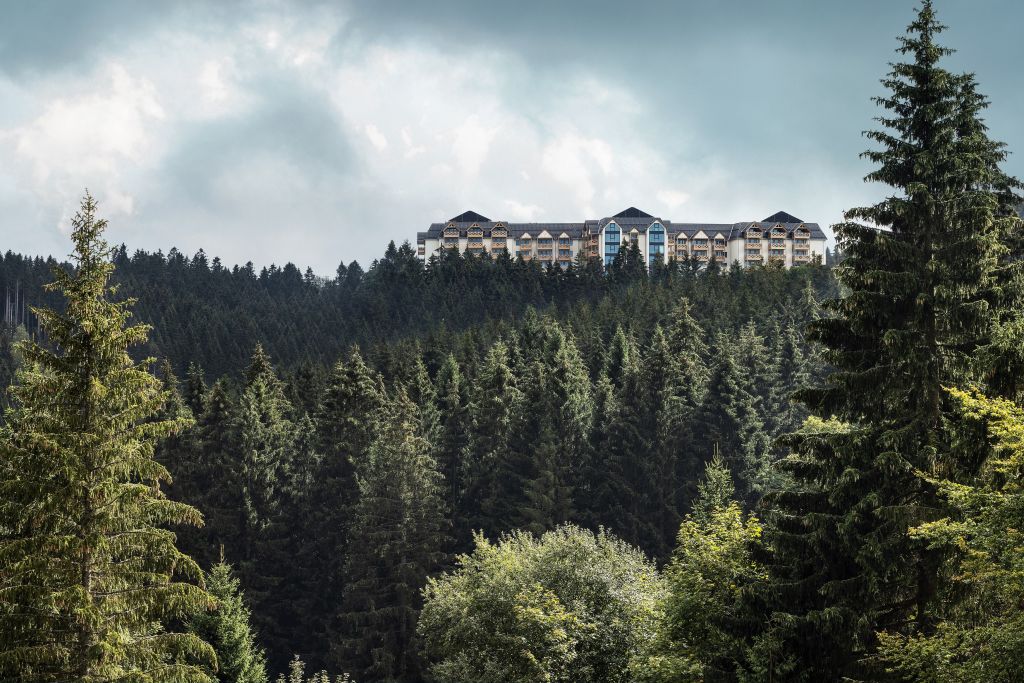 The Grand Green umgeben von wunderschöner Landschaft (c) Daniela Jakob (The Grand Green - Familux Resort)