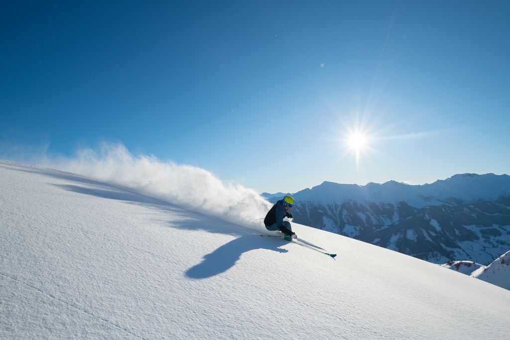 Tiefschnee Skifahren mit Panoramablick (c) Michael Gruber (Tourismusverband Rauris)