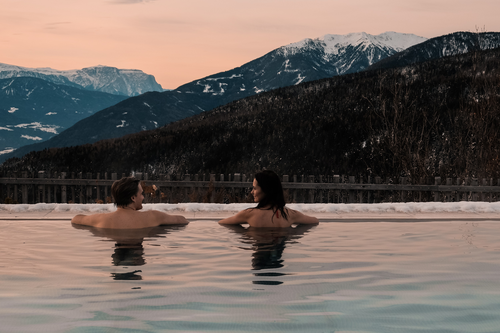 Abendröte im Pool genießen © Monika  Majsterek (Trautterhof)