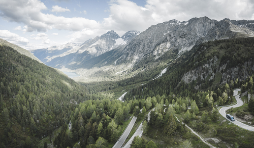 Alpenstraße im Panorama (c) KOTTERSTEGER (Kronplatz Brand)