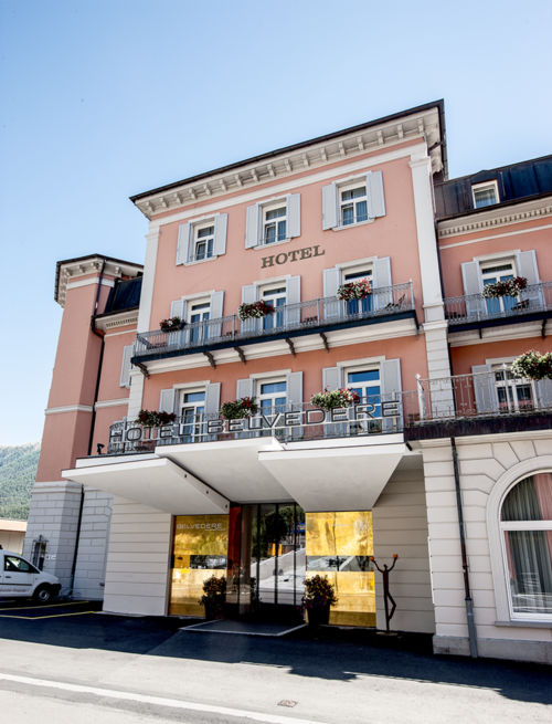 Außenansicht im Sommer ©Andrea Badrutt (Hotel Belvedere)