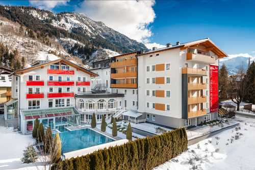 Außenansicht IMPULS HOTEL TIROL im Winter (c) Foto Atelier Wolkersdorfer (IMPULS HOTEL TIROL)