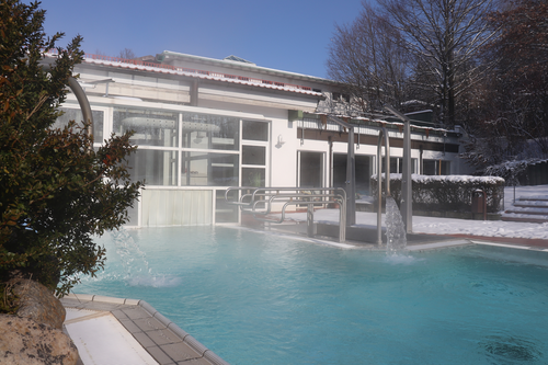 Außenpool des Hotels (Hotel Das Ludwig)