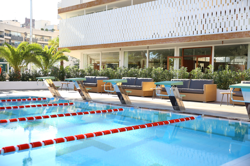 Bahnen ziehen im Pool des Palma Sport + Tennis Clubs (c) Johanna Gunnberg (Hotel Espléndido)