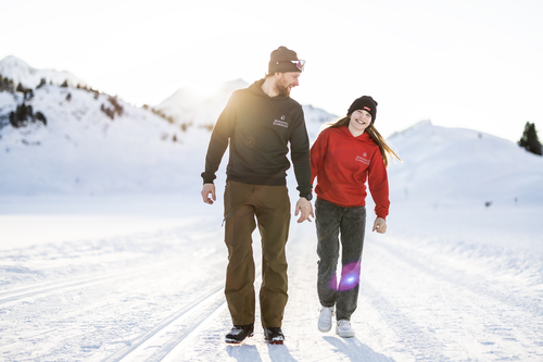 Bergfreunde - Paul und seine kleine Schwester Isabel (Berghaus Schröcken)