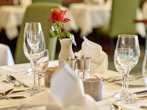 Details im Restaurant (c) Marcel Peda (Hotel Maximilian)