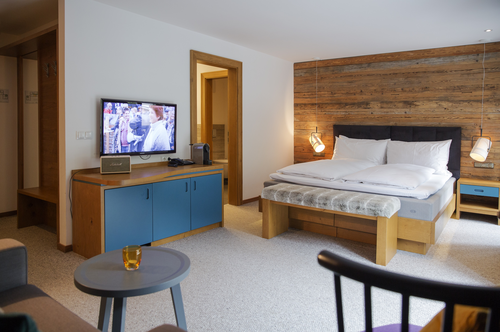 Double Large Room (c) Johanna Gunnberg (VALLUGA Hotel)