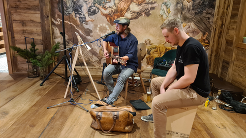 Gesellige Abende mit guter Musik (Berghaus Schröcken)