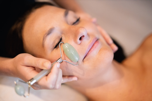 Gesichtsbehandlung (c) Daniel Waschnig (Das Walchsee Aktivresort)