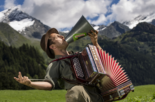Jodeltrainer Thomas Reitsamer (c) Johanna Neumayer (Naturdorf Oberkühnreit)