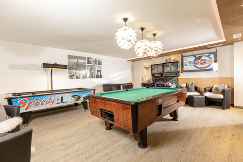 Jugendraum mit Billiardtisch und vieles mehr (Der Böglerhof)