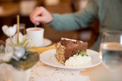 Leckere Torte aus der Patisserie (Hotel Klausnerhof)