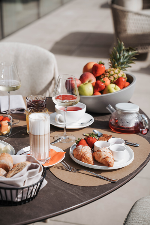 Leckeres Frühstücksbuffet (Hotel Badia Hill)