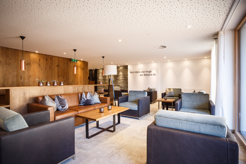 Lounge Bereich (c) Lukas Ruibisoier (Das Hohe Salve Sportresort)