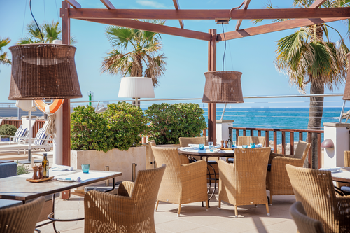 Restaurantterrasse mit herrlichem Ausblick (Hotel Portixol)