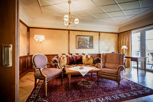 Romantiksuite Wohnraum (c) Lukas Rubisoier (Peternhof)