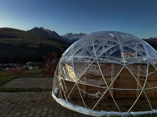 Schöne Sommerabende im Freien genießen (My Alpenwelt Resort)