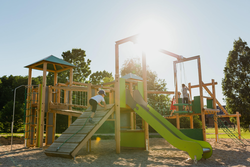 Spielplatz (c) Matt und Glänzend (Vital CAMP Bayerbach)