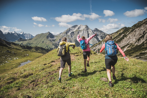Wanderspaß in Karwendel (c) Mia Maria Knoll (TVB Silberregion Karwendel)