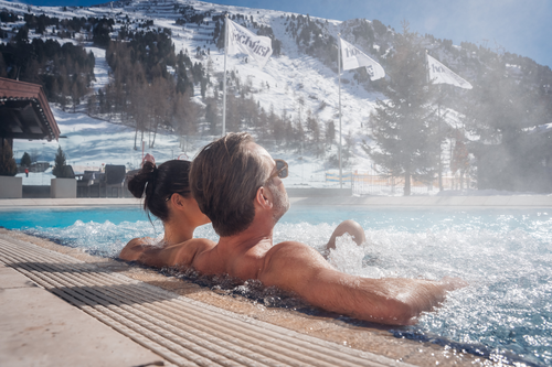 Wellnessvergnügen mit Panoramaaussicht (Hochfirst)