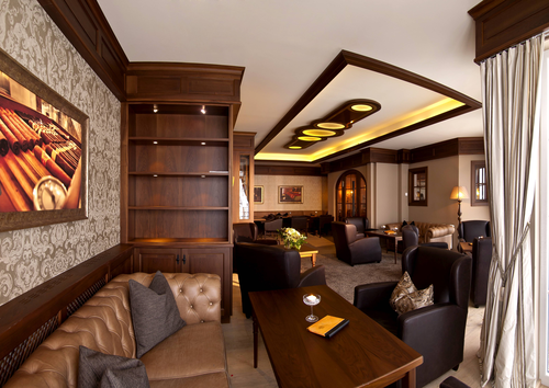 Zigarrenlounge (c) Hubert Bernard (Peternhof)