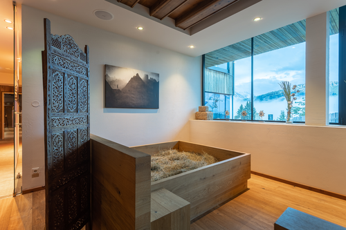 Zirbenbauernzimmer mit echten Heubetten (MY ALPENWELT RESORT)