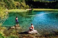 Abkühlung im Blausee (Wildkogel Arena Neukirchen &amp; Bramberg)