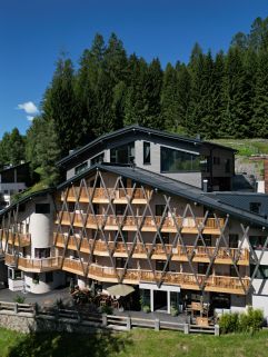 Außenansicht des Hotels (Hotel Arpuria)