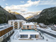 Außenbereich im Winter (Bildarchiv All-Suite Resorts Ötztal)