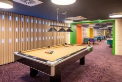 Billiard spielen (Greenfield Hotel &amp; Spa)