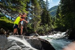 Die Leitenkammerklamm erkunden (Tourismusverband Krimml)