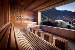 Dolomites Bio Sauna mit Aussicht (c) Michael Huber (Hotel Quelle Nature Spa Resort)