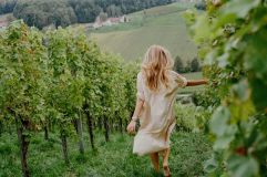 Durch die Weingärten laufen (c) Julius Hirtzberger (Fräulein Leni)