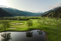 Ein Paradies zwischen Gipfeln und Green (Golfclub Zillertal-Uderns) .jpg