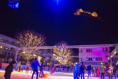 Eislaufen bei Nacht_Eisfeld Vaduz on Ice (Liechtenstein Marketing)