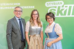 Eva Ferk als bester Restaurantservicelehrling gekürt (Ratscher Landhaus)