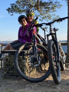 Eva und Marc vom Riverresort Donauschlinge beim Bike-Ausflug (Riverresort Donauschlinge)