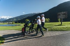 Family Golfkurs (c) Jukka Pehkonen (Golfclub Zillertal-Uderns)
