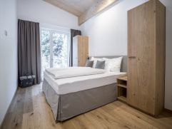 Gemütliches Schlafzimmer (Bildarchiv All-Suite Resorts Ötztal)