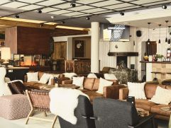 Lobby Lounge Area (Valamar Riviera)