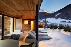 Private Spa im Chalet Salena im Winter genießen (Hotel Quelle Nature Spa Resort)