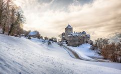 Schloss Vaduz im Winter (Liechtenstein Marketing)