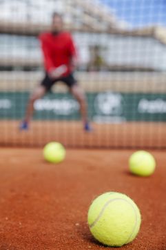 Seinen Schlag verbessern im Palma Sport + Tennis Club (c) Johanna Gunnberg (Hotel Espléndido)